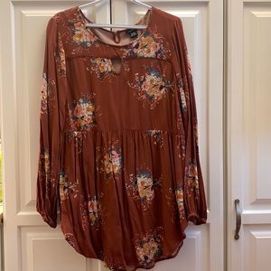 TORRID Burnt Orange Blouse w/ Floral Print 1X